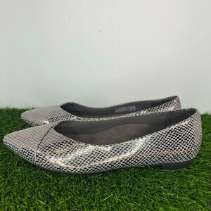 Vionic caballo Women's gunmetal metallic pointed toe comfort flats Sz 8.5